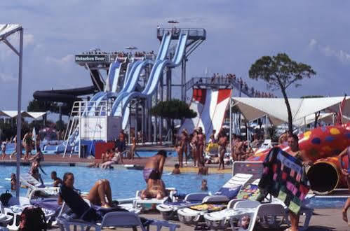 Villa Alpi Lignano Sabbiadoro Exteriör bild